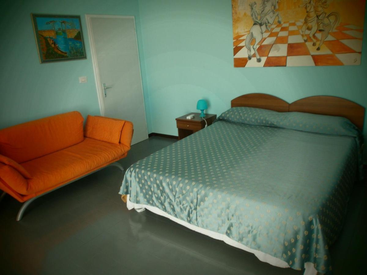 Il Leprotto - Room & Breakfast Altedo Buitenkant foto