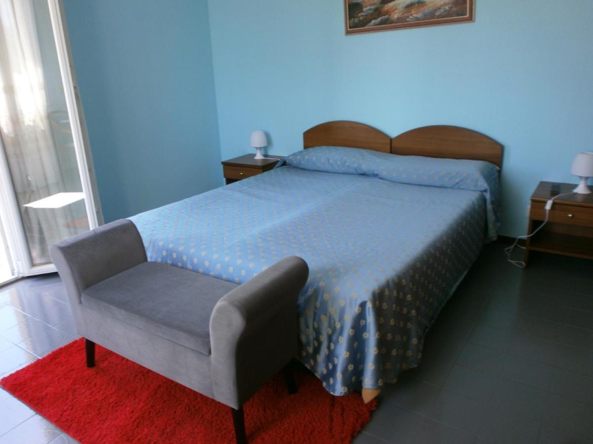 Il Leprotto - Room & Breakfast Altedo Buitenkant foto